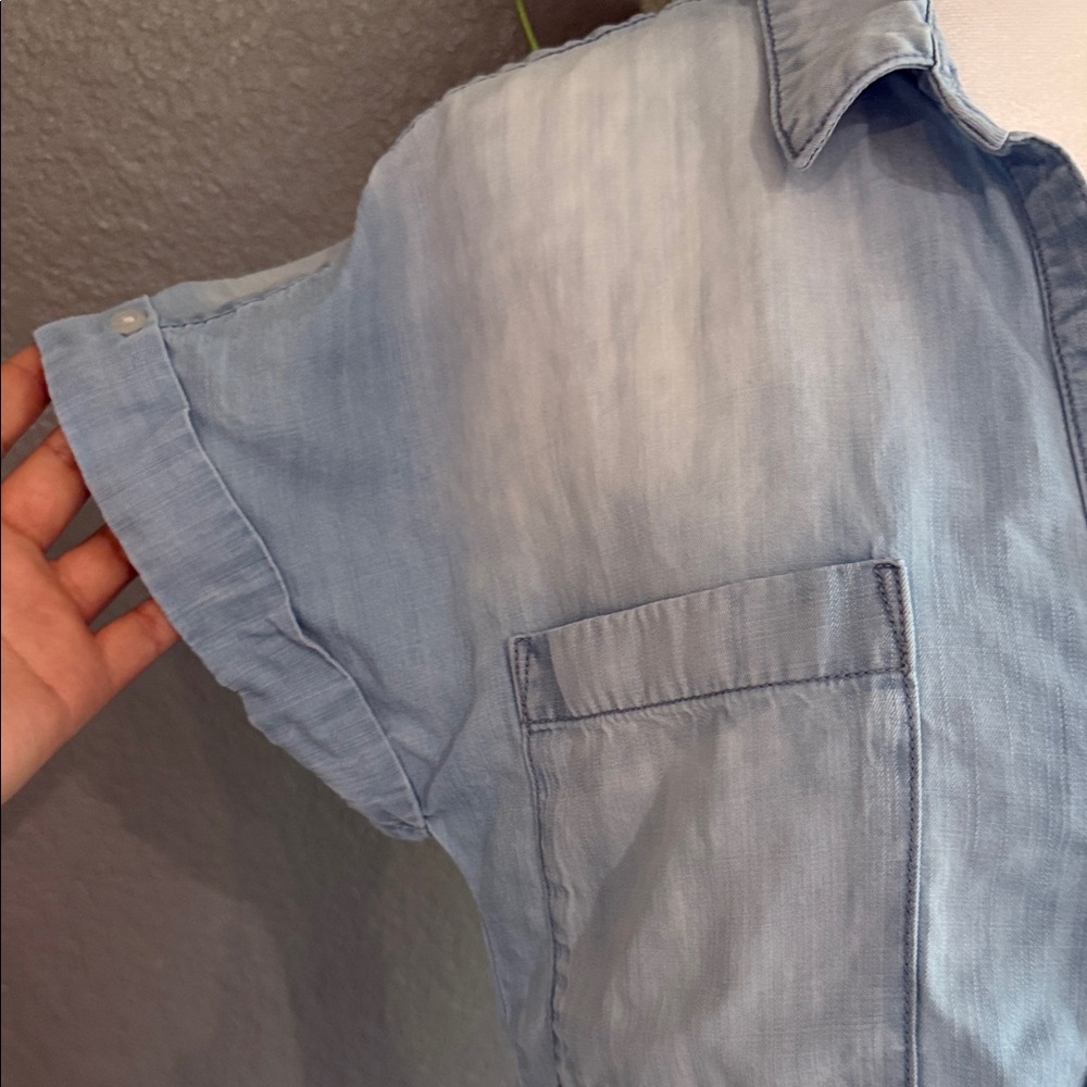 Cloth & Stone Sky Blue Button-Down Shirt - Picture 4 of 9
